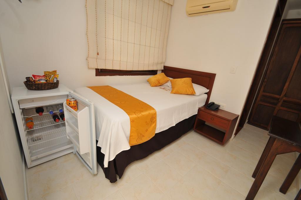 Hotel San Julian Buga Szoba fotó