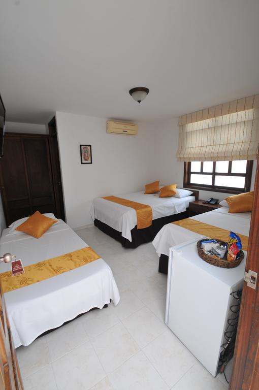 Hotel San Julian Buga Kültér fotó