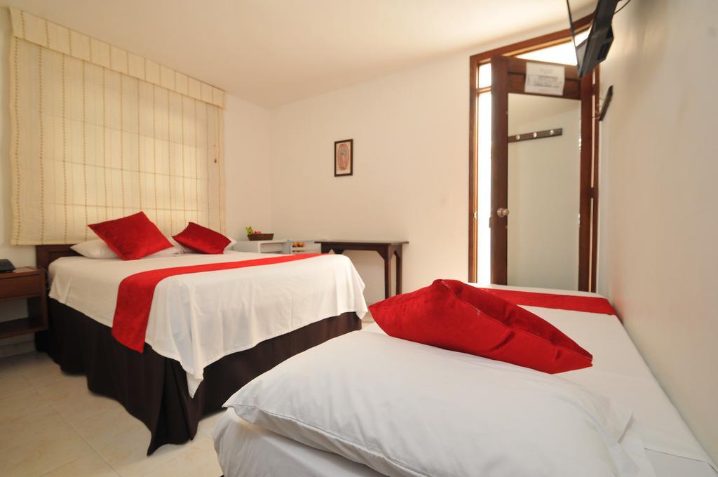 Hotel San Julian Buga Kültér fotó