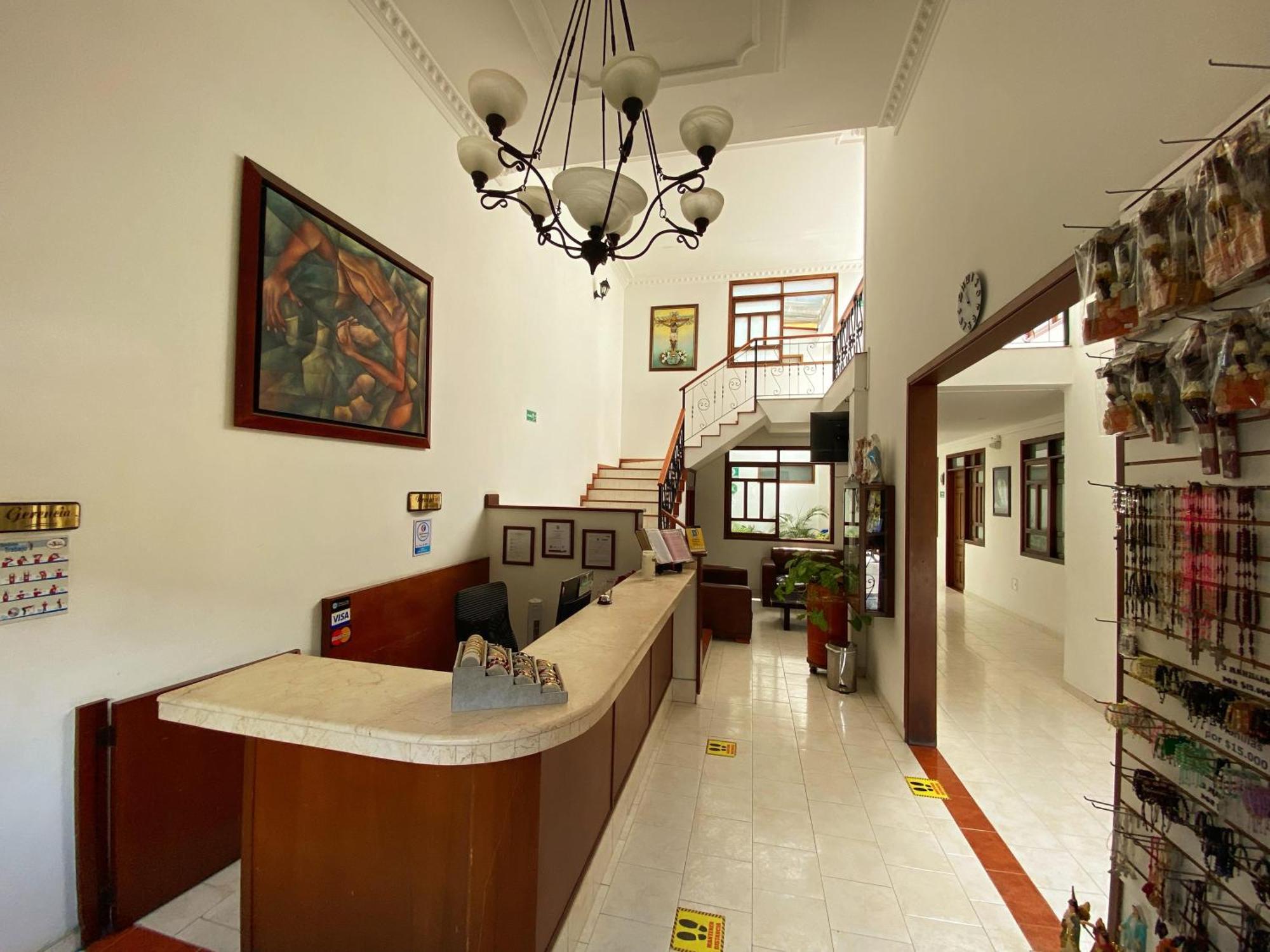 Hotel San Julian Buga Kültér fotó